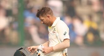 Warner's future: Selectors have to make a decision