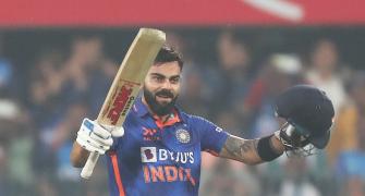 Ton-up Kohli leads India to victory in opening ODI