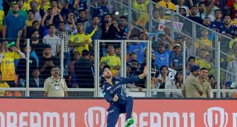 Williamson suffers nasty knee injury in IPL opener