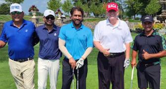 SEE: Dhoni Plays Golf With Trump!