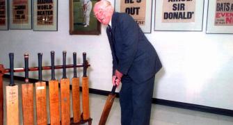 Bradman's 'baggy green' worn vs India breaks record