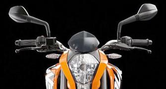 KTM Duke 200 to launch in early 2012