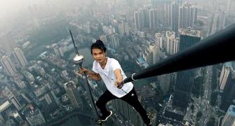 Selfie daredevil dies, but the extreme selfie madness lives on