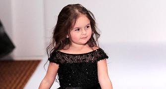 #CutenessOverload: Check out this 3 yr old model