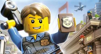 Fighting crime, Lego style