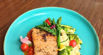 Recipe: Simple, Low Calorie Grilled Salmon