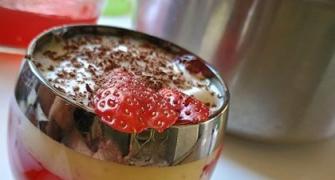 Recipe: Raspberry Strawberry Trifle