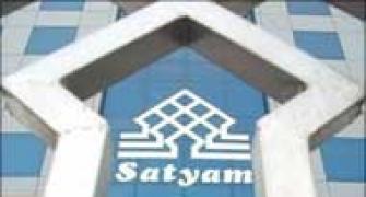 Deloitte applies to become Mahindra Satyam auditor