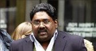 4 Indians charged in Wall St hedge fund scam