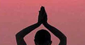 Techies told to turn to yoga to beat stress