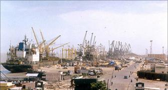 Govt to award 30 port projects worth Rs 25K cr this fiscal