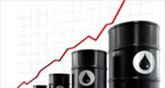 Oil firms to lose Rs 174,126 cr in 2011-12