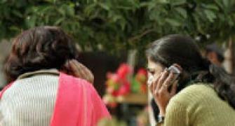 BSNL, MTNL hurt by number portability