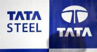 Pranab takes up Tata project with Vietnam