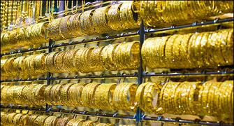 India's quarterly gold demand declines 23%