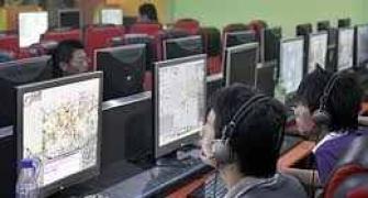 India PC shipments will grow 17% in 2012: Gartner