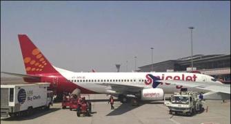 SpiceJet, Jet Air charge MORE for excess baggage