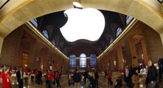 PHOTOS: Amazing things Apple can do with $97.6bn