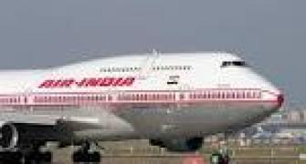 Govt departments owe Rs 574 cr to Air India