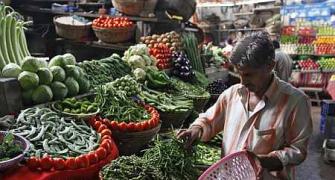 Vegetable prices push retail inflation to double digit