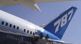 First test flight of Dreamliner for AI successful
