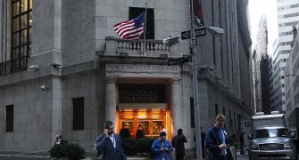 Wall Street reopens after two-day shutdown