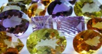Gems, jewellery exports lose glitter