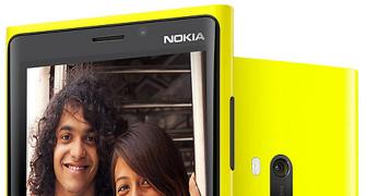 Microsoft sells Nokia branding rights to HMD Global, Foxconn