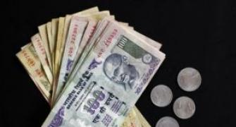 Narrowing CAD to help lift rupee, ease inflation