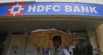 FIPB clears HDFC Bank's proposal to hike foreign holding