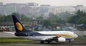 Jet shares fall on Etihad deal worries