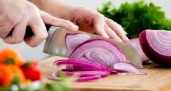 Reasons that are pushing onion prices upwards