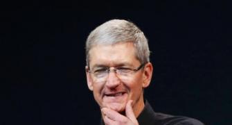 Why investors are unhappy with leadership at Apple, Microsoft