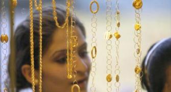 Gold import down 43% to 351 tonnes on higher import duty