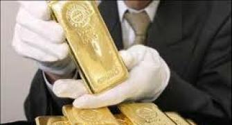 Global Q2 gold demand slips 16% to 964 tonnes: WGC