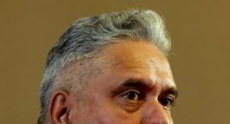Mallya should be barred from leaving India: Banks to SC