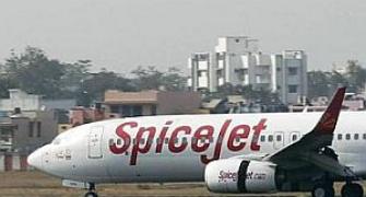 SpiceJet resumes operations after being grounded