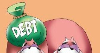 India's external debt stands at $426 bn in December