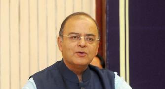 What Jaitley needs to do to meet the fiscal deficit target