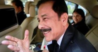 SC grants 15 days more to Sahara's Roy to sell hotels