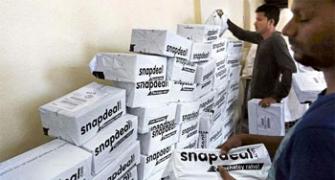 Snapdeal to cut cash-on-delivery by 20% in 6 months