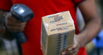 Snapdeal raises USD 500-mn from Alibaba, Foxconn and others