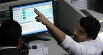 Sensex still in red; HDFC Bank, Tata Steel, ONGC top losers