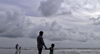 Monsoon likely to gain momentum, advance further