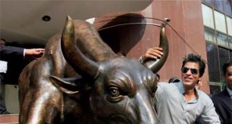 Top 8 cos add Rs 21,296 cr in market valuation