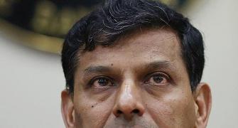 Rajan not 'fully Indian', sack him immediately: Swamy to PM