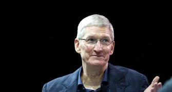 Apple woos India, government must make the right moves