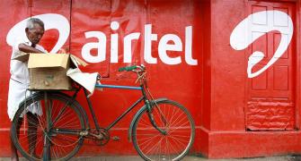 Airtel scores highest in 4G speed but Jio wins in signal availability