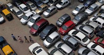 Passenger vehicle sales slow to 4-year low