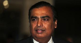 Mukesh's personal cos also selling assets to cut debt
